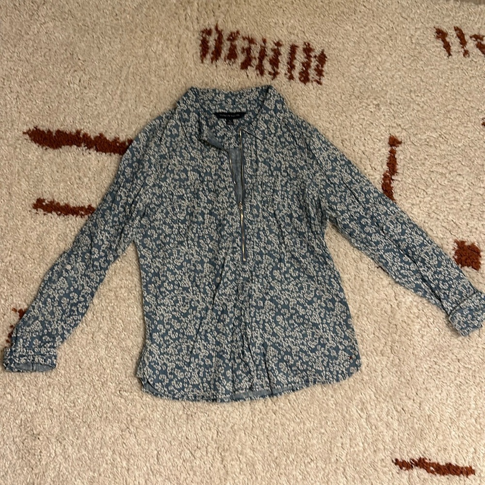 Women’s Tommy Hilfiger zip-up blouse